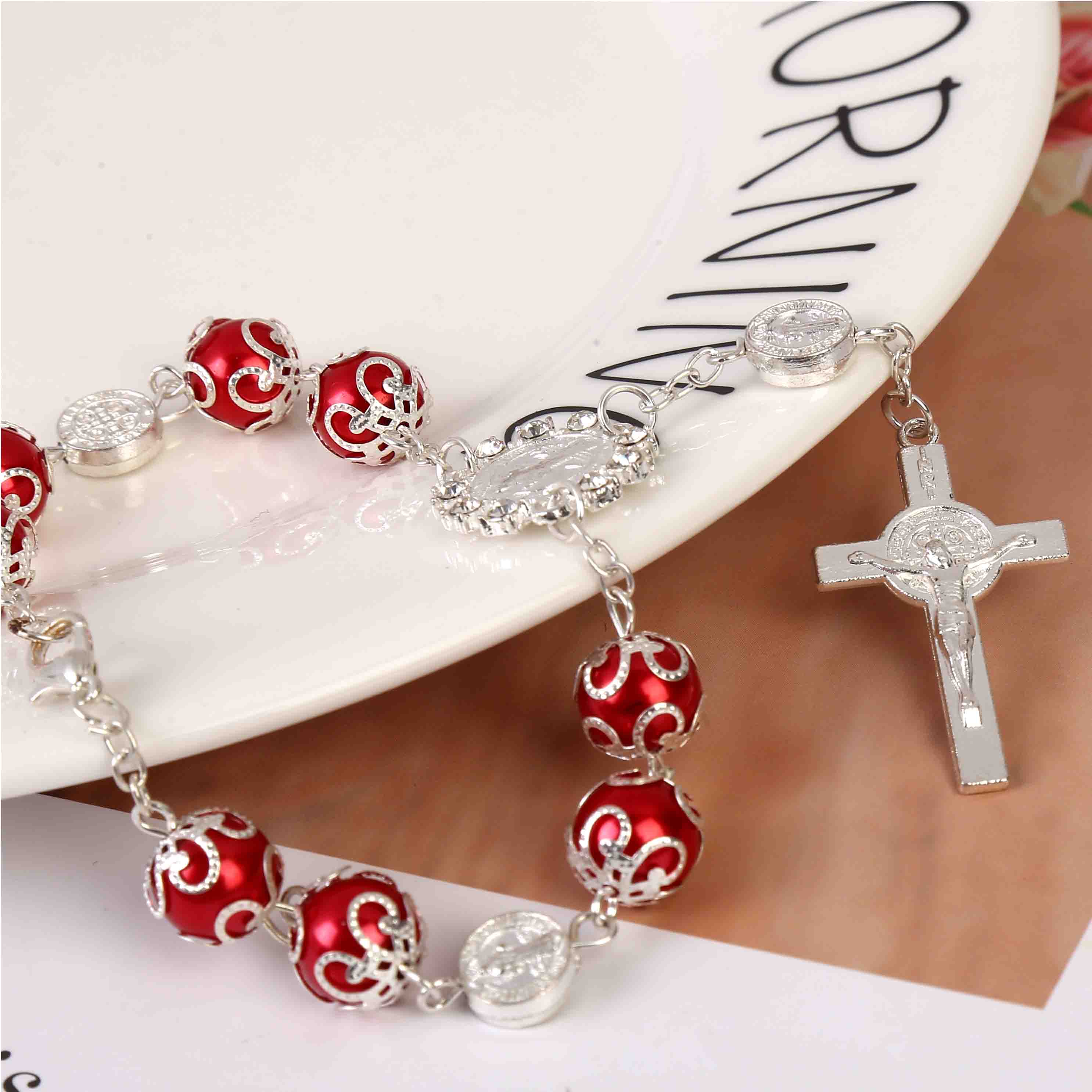 Women Fashion Icon - Rosario Centro Misericordia Mary Sacro Cuore