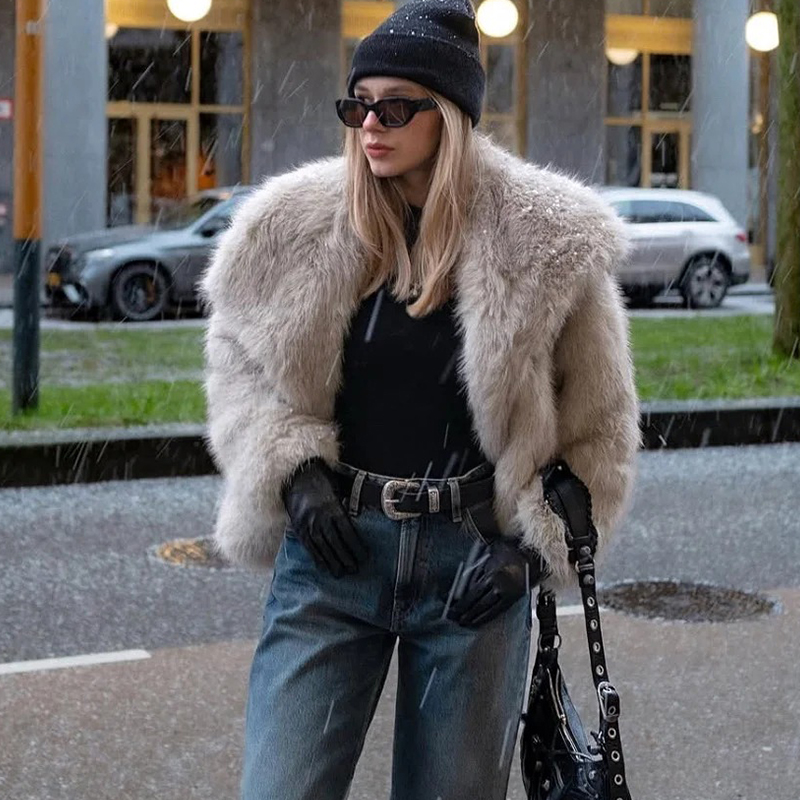Cappotto in Pelliccia Sintetic - Women Fashion Icon recensione e prezzo
