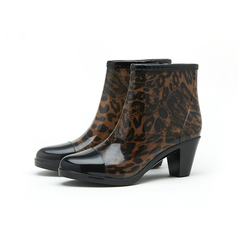 Stivali da pioggia alla moda c - Women'S Fashion Gumboots recensione e prezzo